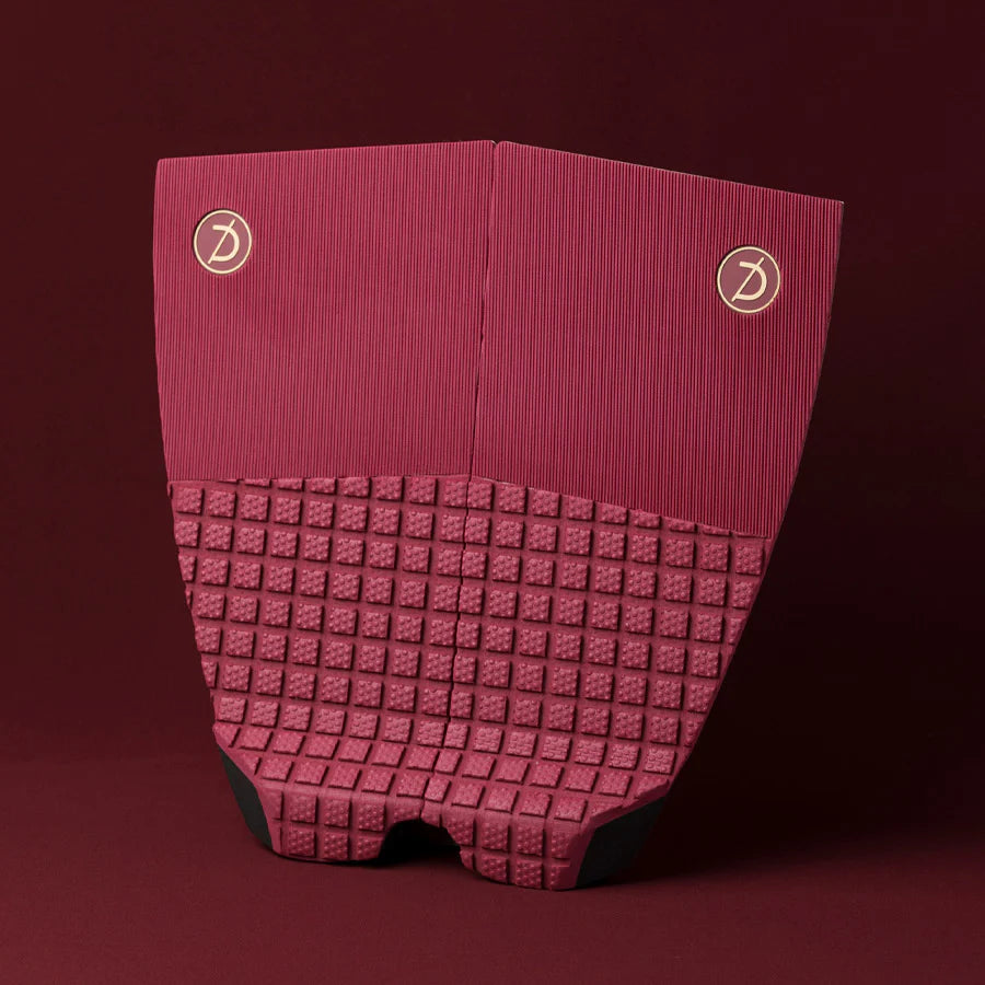 Grip de surf de dos piezas Deflow 2 Piece Burgundy Traction Pad en color burdeos