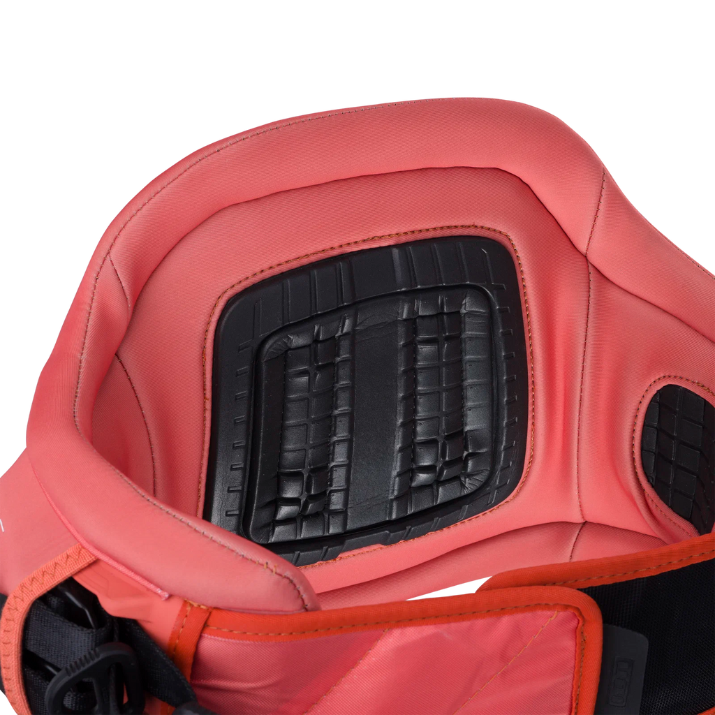 Arnés de kitesurf de cintura para mujer ION Nova en color coral Tiger Coral