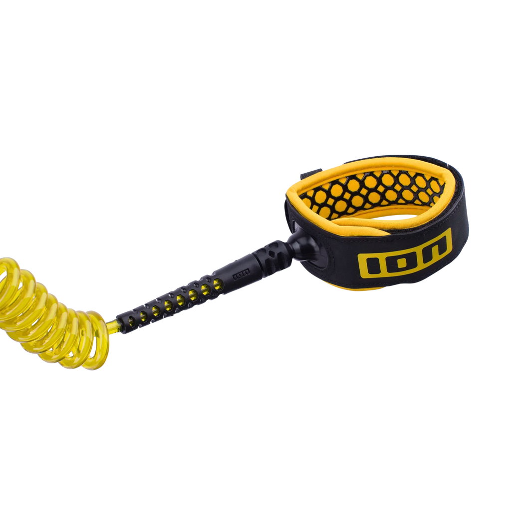 Leash de tobillo en espiral para tabla de wing foil ION Wing Board Leash Core Coiled Ankle en color mostaza