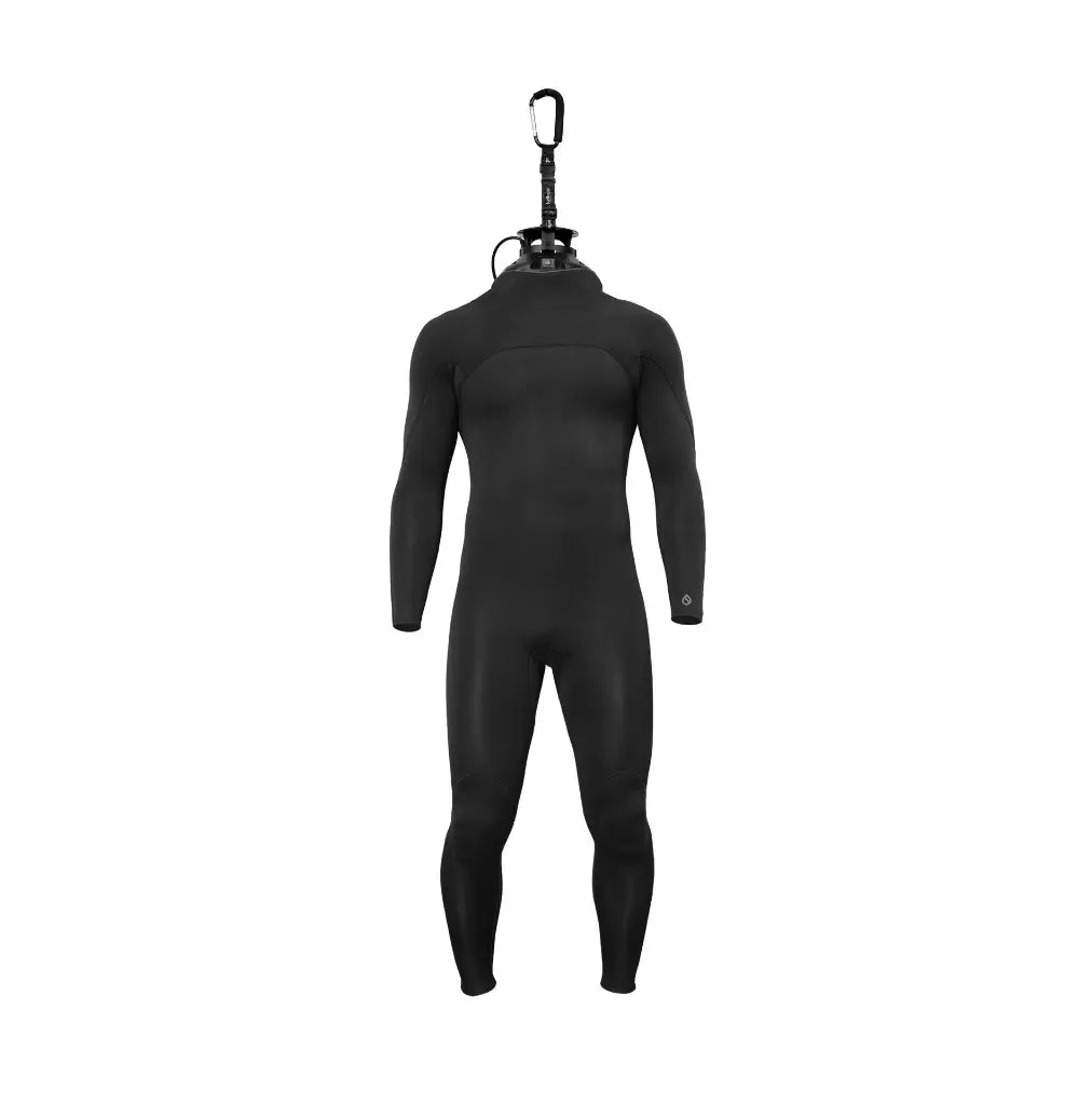 Secador de neopreno rápido Surflogic Wetsuit Pro Dryer en color negro con percha integrada