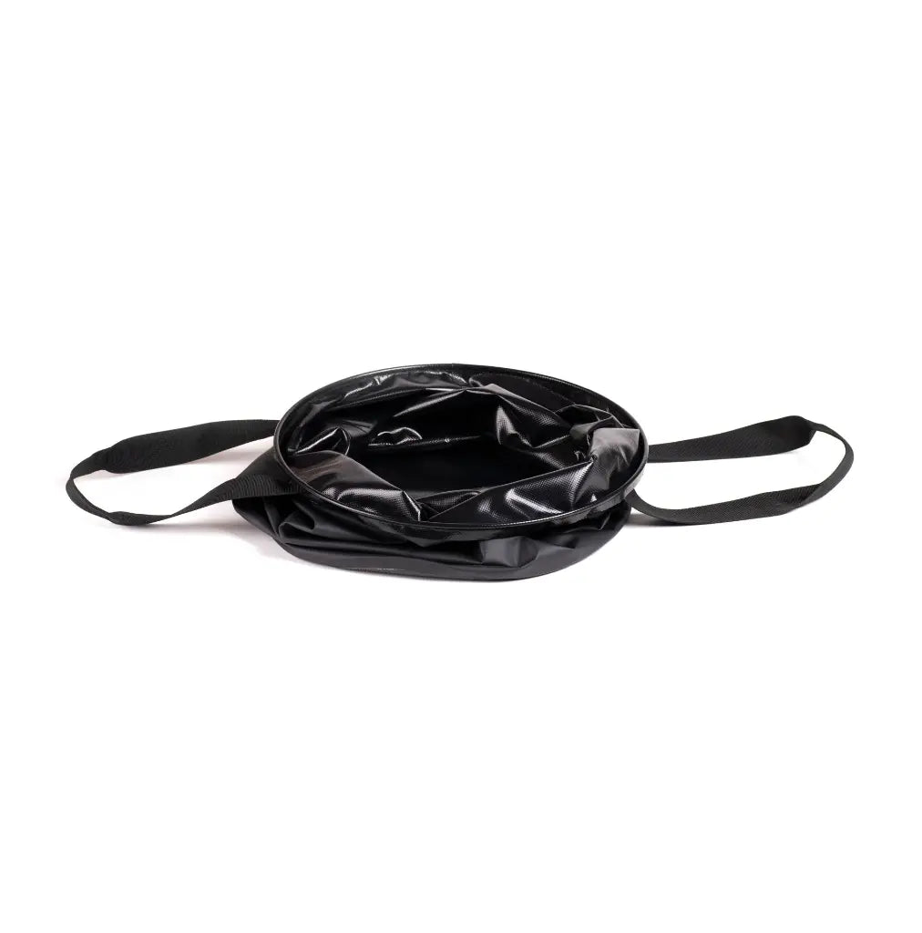 Cubo impermeable plegable de surf Surflogic de 50 litros de capacidad en color negro