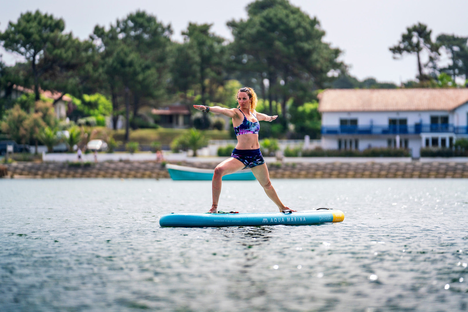 Pack completo de tabla de paddle surf inflable para Yoga Aqua Marina Dhyana 10'8" con remo y cinta de transporte