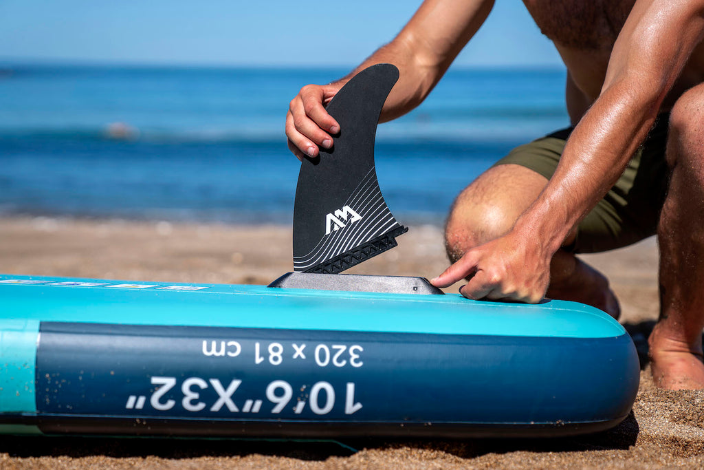 Pack completo de tabla de paddle surf inflable Aqua Marina Beast 10'6" Advanced con remo, bomba y mochila