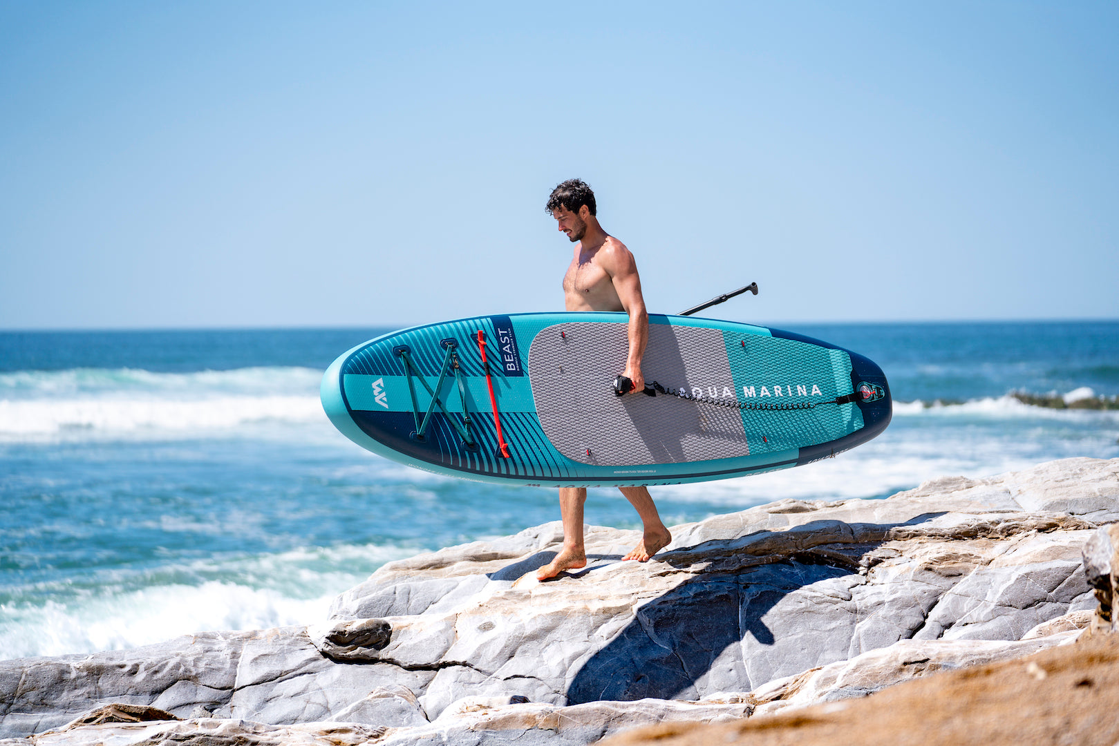 Pack completo de tabla de paddle surf inflable Aqua Marina Beast 10'6" Advanced con remo, bomba y mochila