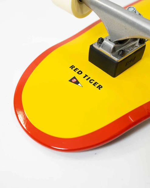 Surfskate YOW Red Tiger 32.6 pulgadas Pyzel completo