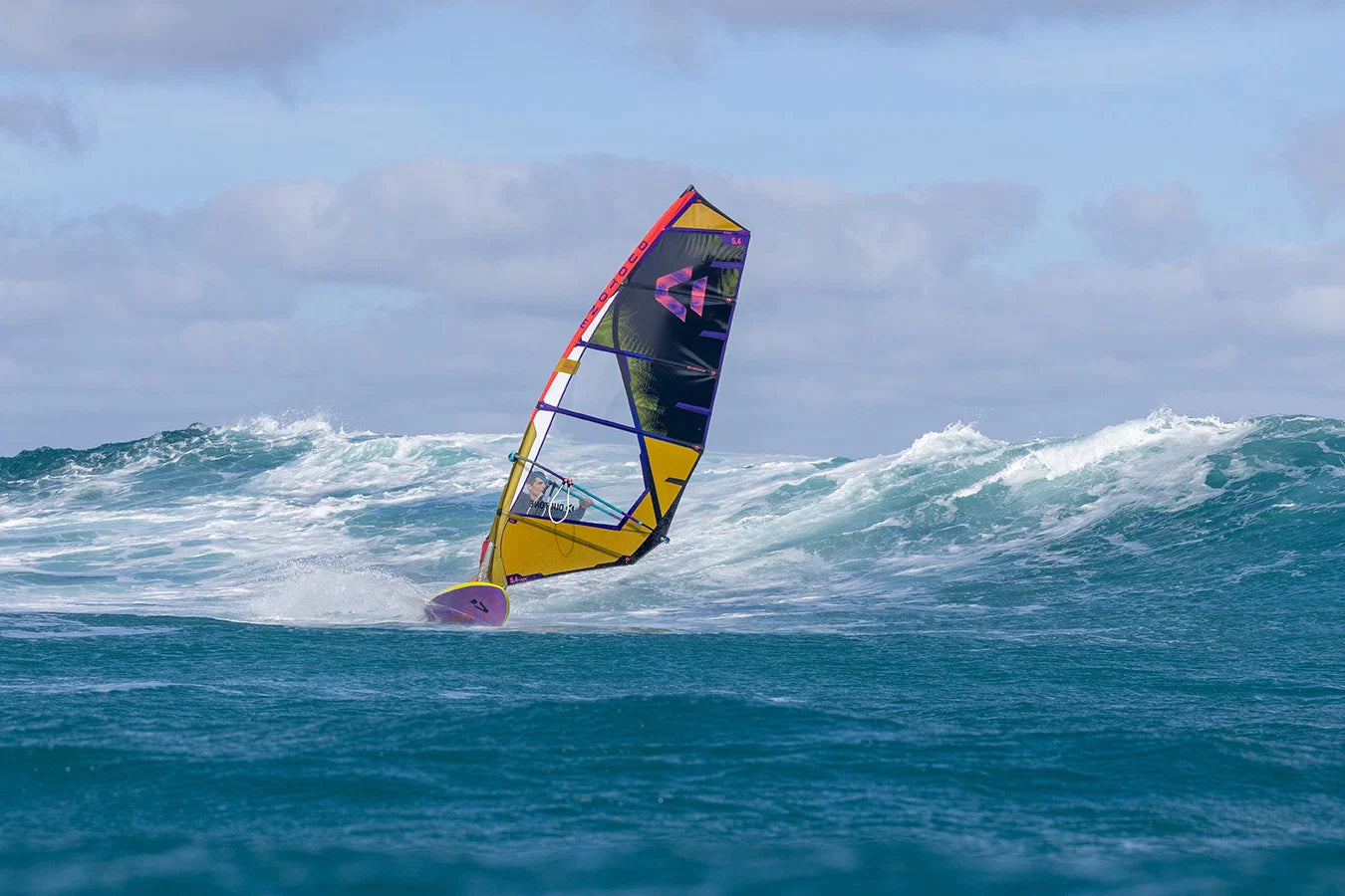 Vela de windsurf All-Round y Bump and Jump Duotone Duke 2026