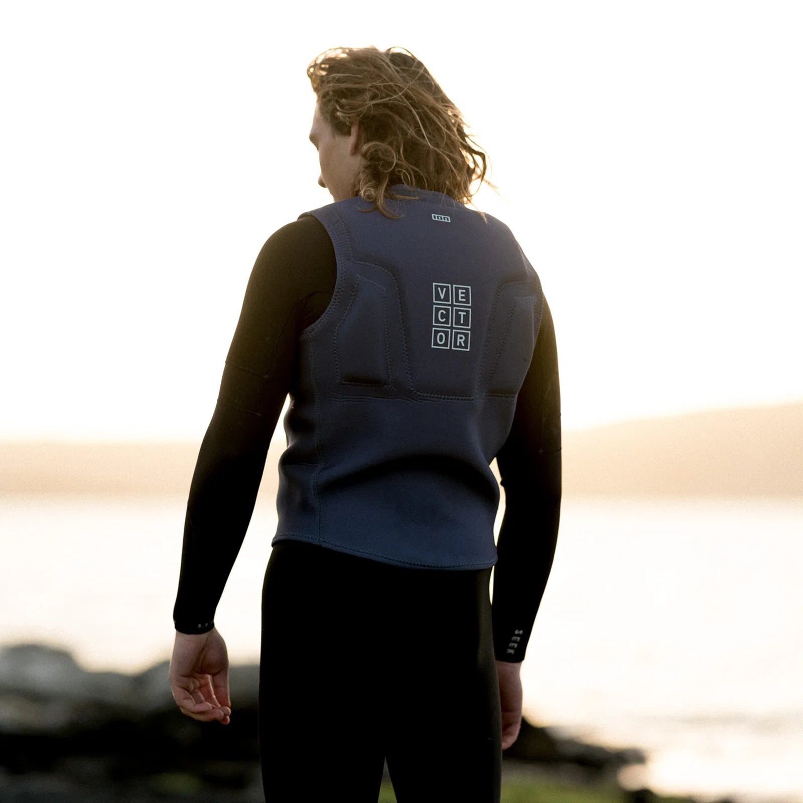 Chaleco de impacto para hombre ION Vector Vest Element Side Zip en color azul Blue Nights