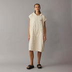 Poncho cambiador prémium de felpa para adulto ION Select Reefside en color Light Beige