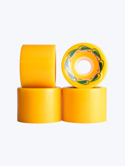 Juego de 4 ruedas de surfskate YOW Tanta Mustard de 62 milímetros y dureza 80A