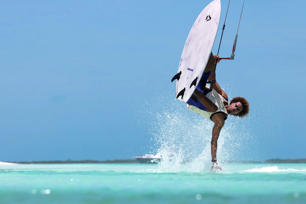 Tabla de kitesurf direccional para viento flojo Duotone Volt SLS 2027