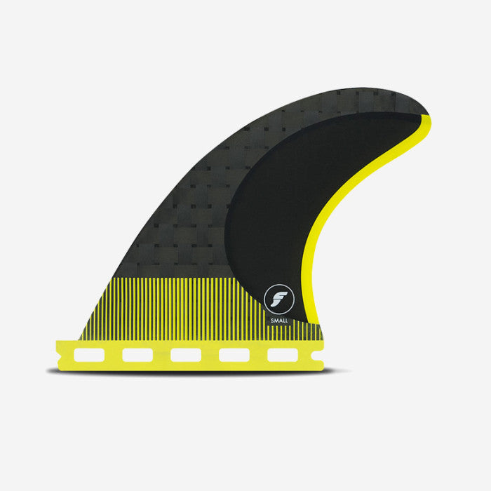 Set de quillas de surf Futures P4 Blackstix 3.0 Small en color negro y amarillo neón translúcido
