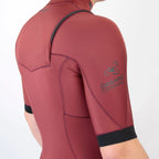 Traje de neopreno shorty para hombre Soöruz Fighter 2 2 mm Front Zip color rojo