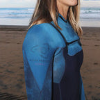 Traje de neopreno largo para mujer 4/3mm Soöruz Divine Chest Zip color azul