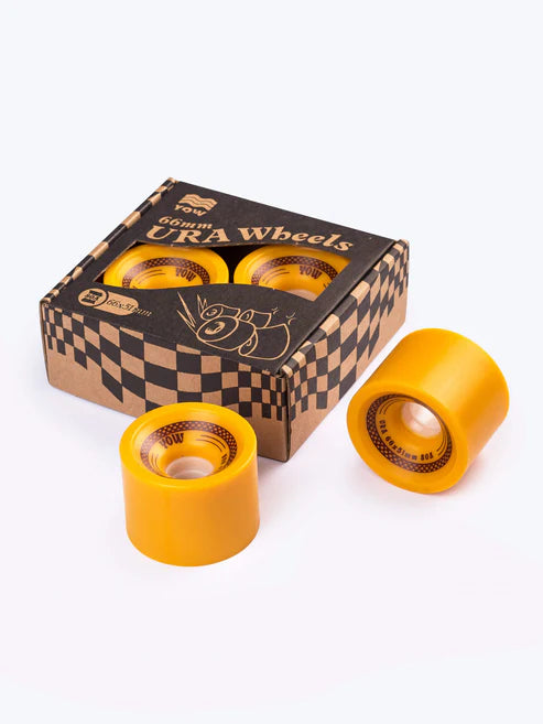 Juego de 4 ruedas oficiales de surfskate YOW URA Mustard de 66 milímetros y dureza 80A